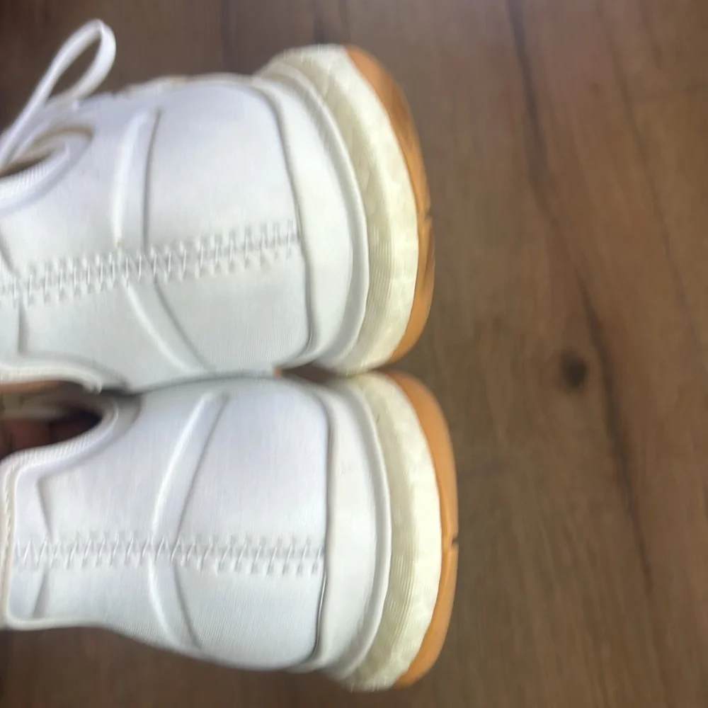 Adidas crazy flight x shoes !! Size 9
